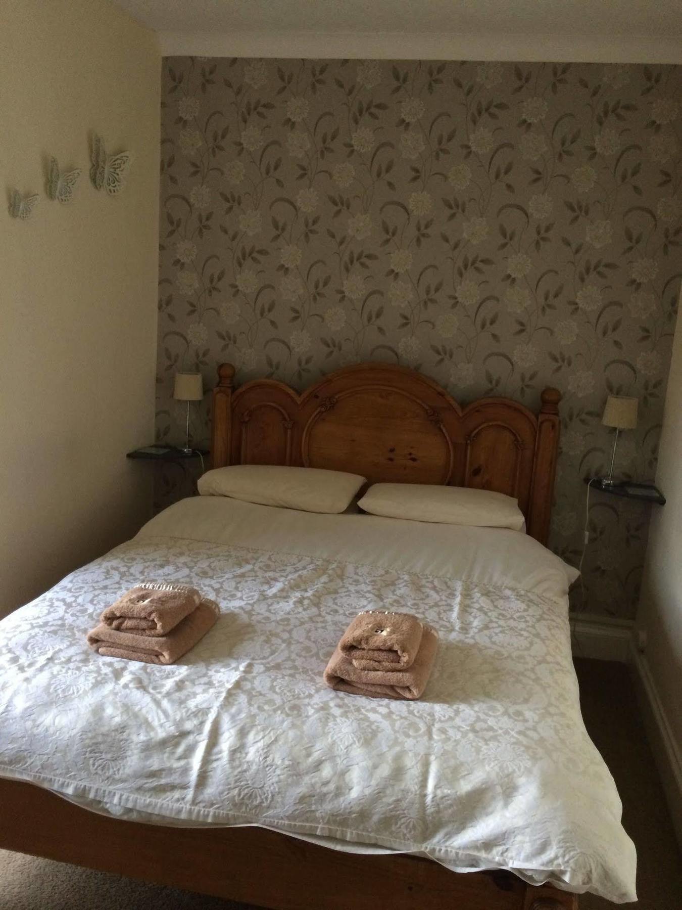 Hilbury Court Hotel Trowbridge Extérieur photo
